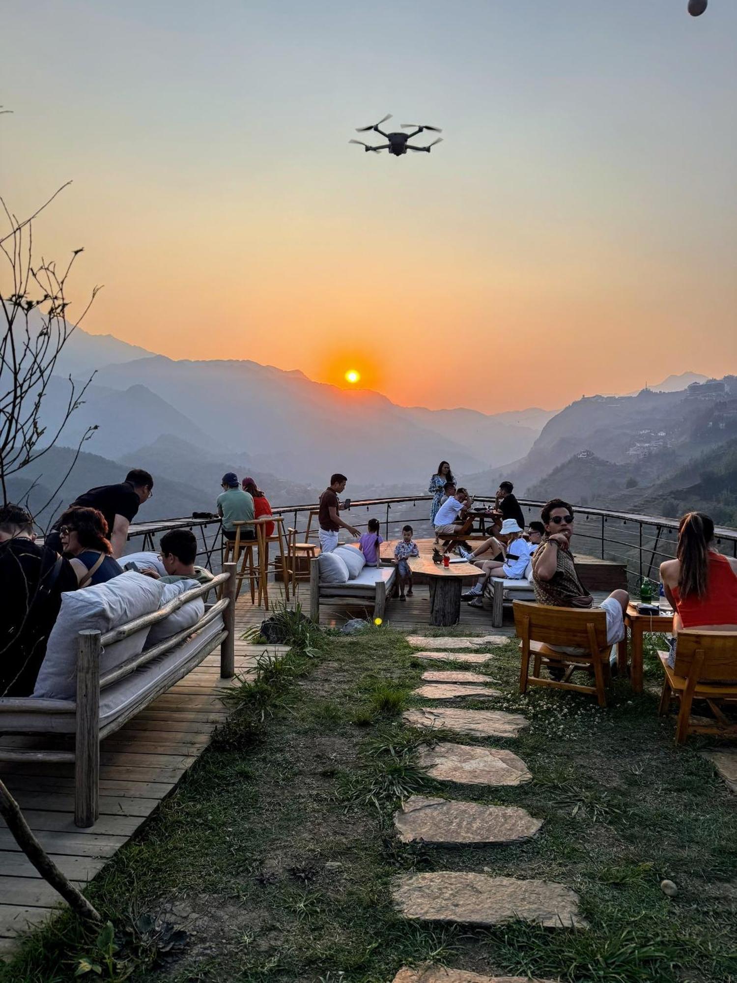 Phansi - Glamping, View Point 360, Bar & Bbq Sa Pa Buitenkant foto