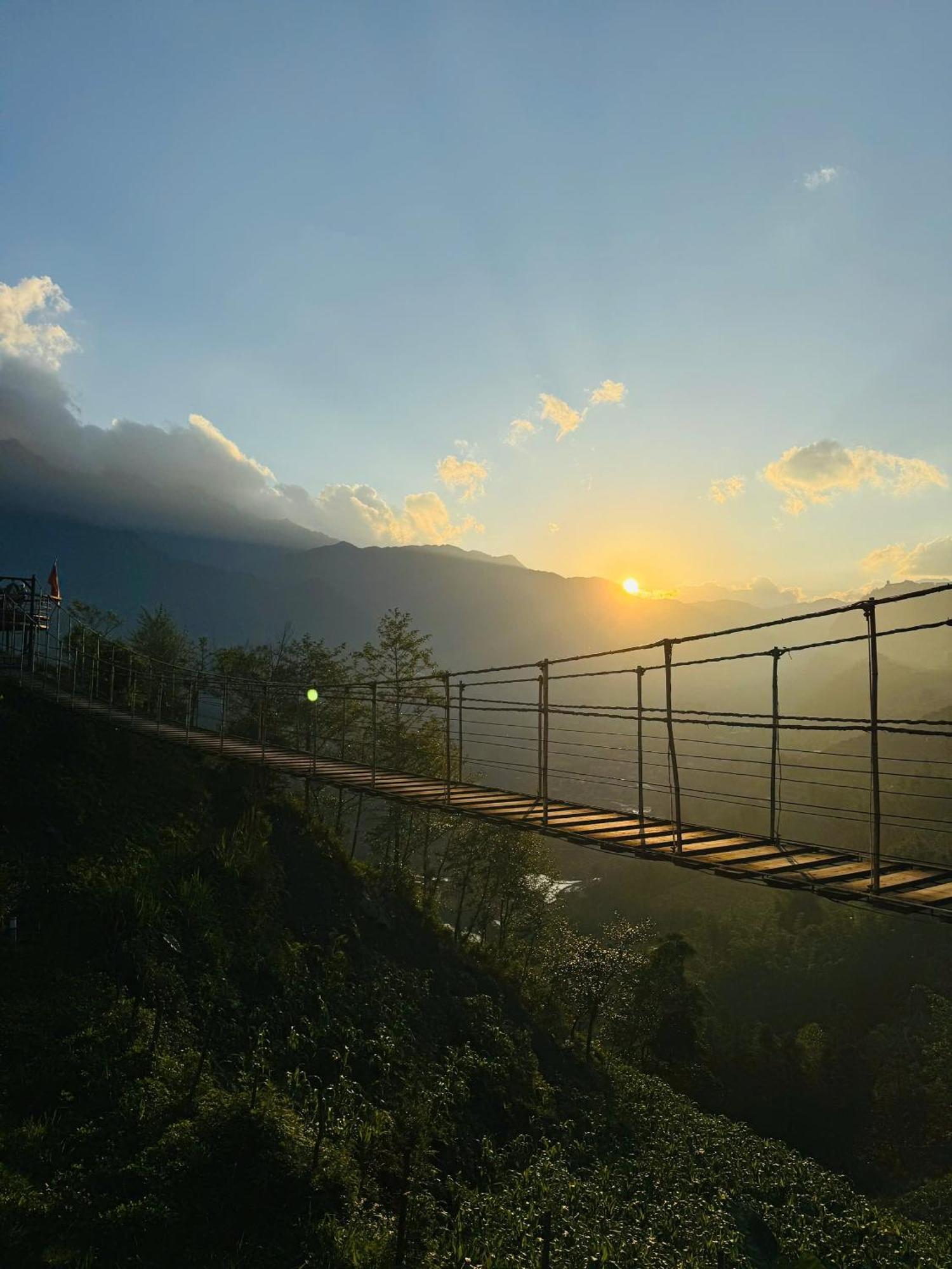 Phansi - Glamping, View Point 360, Bar & Bbq Sa Pa Buitenkant foto